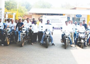 मतदान जनजागृतीसाठी प्रांतांची मोटारसायकल रॅली