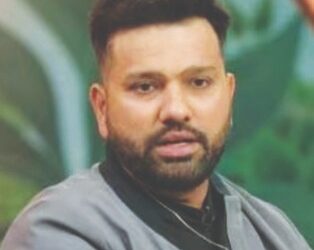 रोहित शर्मा झाला भावुक