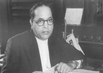 जयंतीनिमित्त महामानवाला अभिवादन