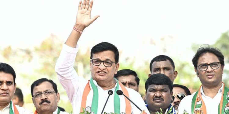 ‘देशात भाजपाविरोधी लाट, महायुती अडचणीत’: बाळासाहेब थोरात