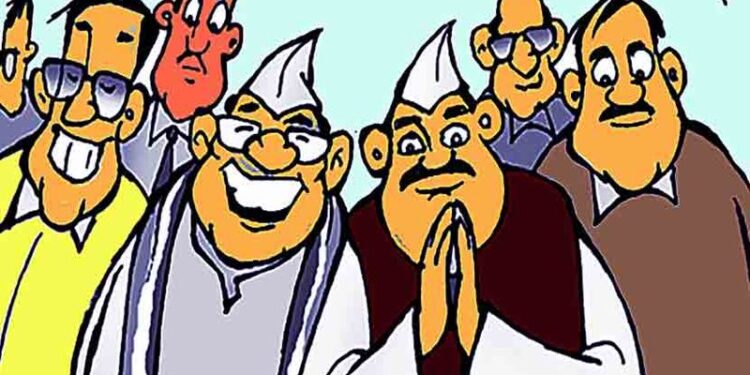 निवडणुकीत शेतकरी नेत्यांचा स्वबळावर संघर्ष