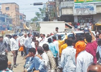 गोविंदाचा रोड शो फसला