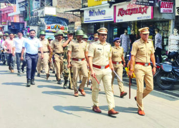 खोपोलीत पोलिसांचा रूट मार्च