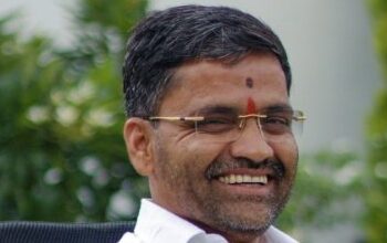 लंकेंमुळे विखेंची झोप उडाली