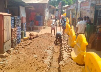 प्रकल्पात राजकीय म्होरक्यांची विरोधकांसह चंगळ