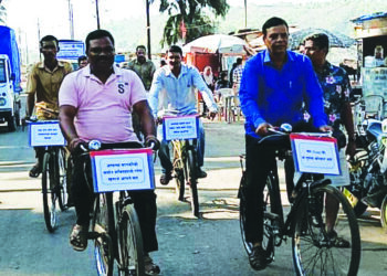 मुरूडमध्ये सायकलवरून मतदार जनजागृती