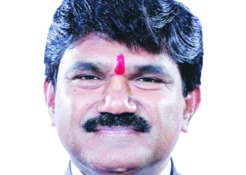 नाशिकमध्ये घडामोडींना वेग