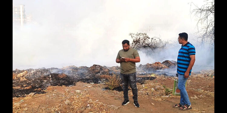 नेरळ घनकचरा प्रकल्पाच्या कचऱ्याला आग