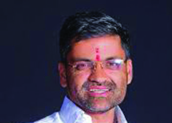 अहमदनगरमधून दोन निलेश लंके रिंगणात