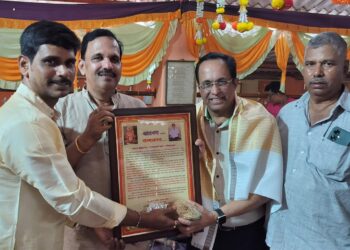 पळसदरी येथे गुणवंतांचा सन्मान