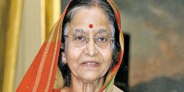 प्रतिभाताई पाटील करणार घरबसल्या मतदान