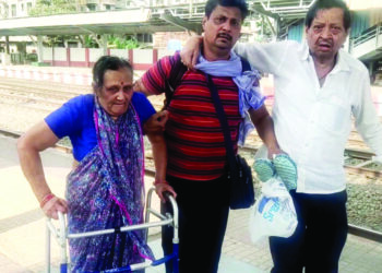 प्रशासनाकडून प्रवाशांची थट्टा