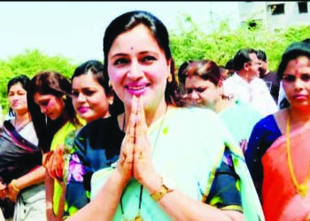 अमरावतीत राजकीय निष्ठांचा लपंडाव