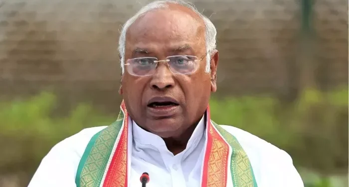 जनताच पर्यायी सरकार देईल- मल्लिकार्जुन खर्गे