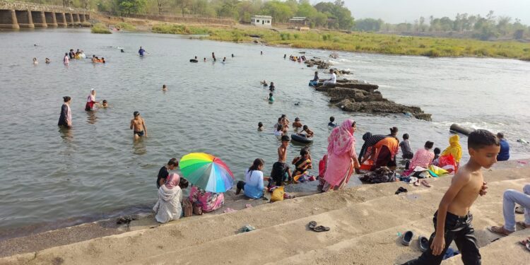 उल्हास नदीत पोहण्यास मज्जाव
