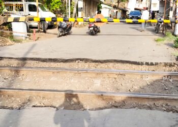 दुरुस्तीच्या कामासाठी नेरळ फाटक बंद