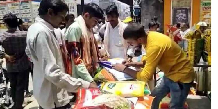 बियाणे, खते खरेदीसाठी शेतकर्‍यांची लगबग