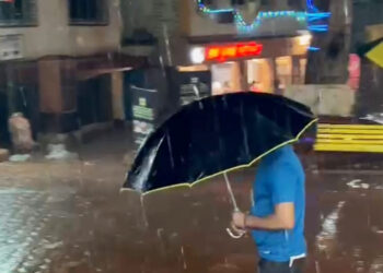 वळीवाच्या पावसाने बत्ती गुल