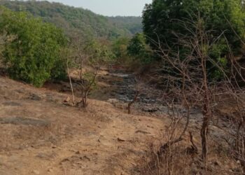 पाण्यासाठी ग्रामस्थांच्या खिशाला भुर्दंड