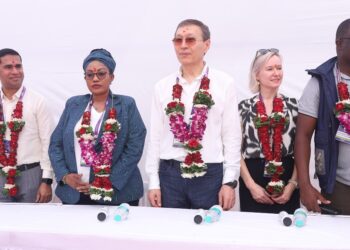 विदेशी प्रतिनिधींचे भारतीय पारंपरिक पद्धतीने औक्षण