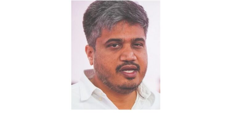 मराठी लोकांना नोकरी नाकारणं दुर्दैवीः रोहित पवार