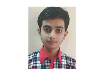 सानिध्य डोंगरे अव्वल