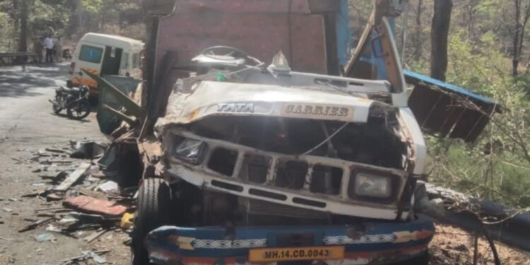 माळशेज घाटात भीषण अपघात! चौघांचा मृत्यू तर दोघे जखमी 