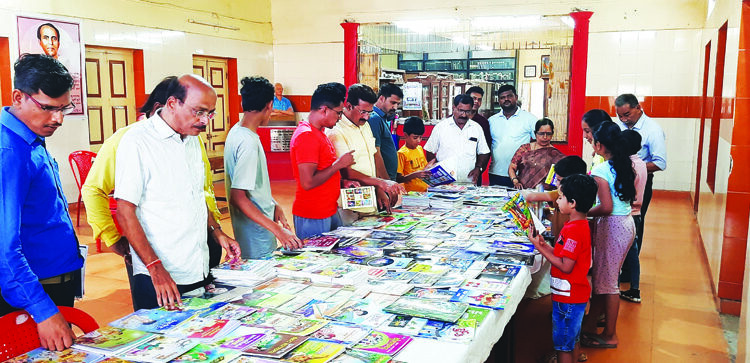 बालसाहित्य जत्रेचे उद्घाटन बालवाचकांच्या हस्ते संपन्न