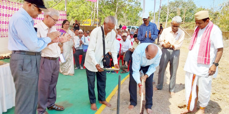 शिवशांती स्नेहालय वृद्धाश्रमाची पायाभरणी