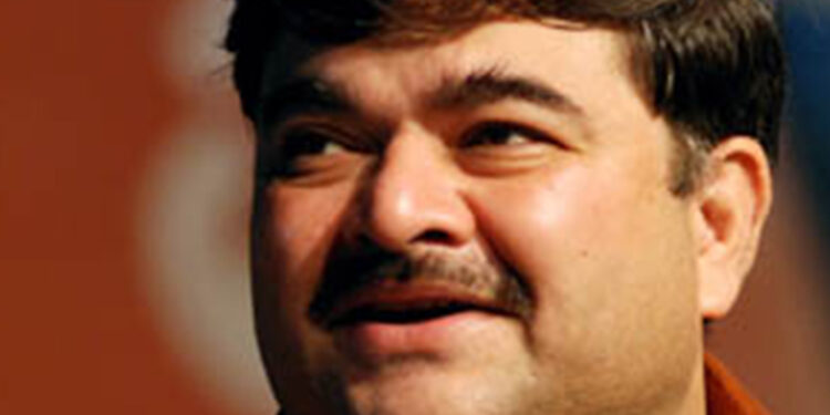 दामोदर नाट्यगृहासाठी कलाकार रस्त्यावर उतरणार