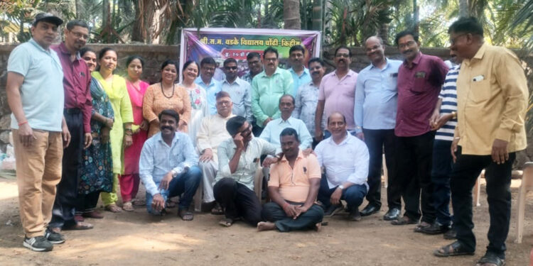 माजी विद्यार्थ्यांनी अनुभवले जुने क्षण