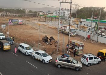 ‘सीएनजी’साठी वाहने रस्त्यावर