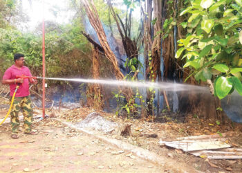 चितेच्या ठिणगीने लागली आग