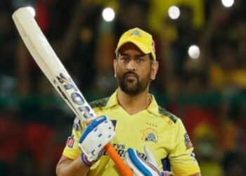 स्वत:चा संघ तयार करणार: महेंद्रसिंग धोनी