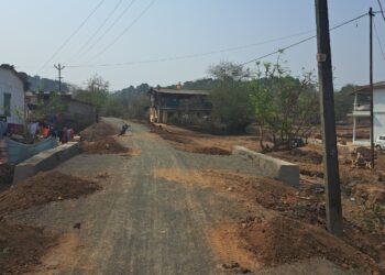 अवकाळी पावसातच महामार्गाची दुरवस्था