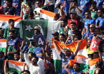 भारत-पाकिस्तान सामन्याची क्रेझ