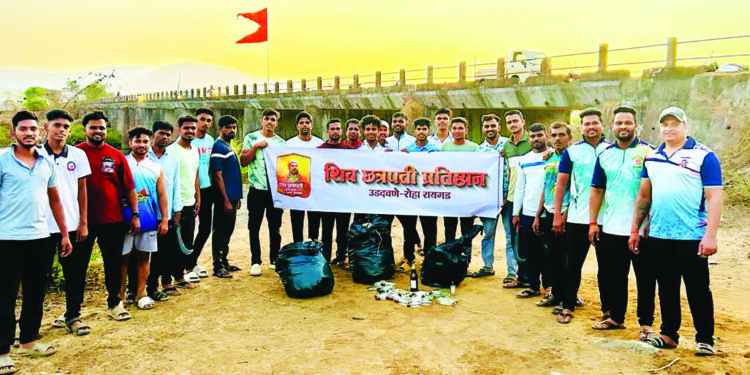 कुंडलिका नदी परिसराची स्वच्छता