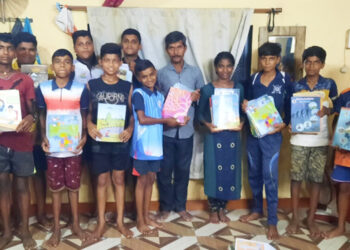 पेण तळे येथे पुस्तकपेढी योजनेचा शुभारंभ