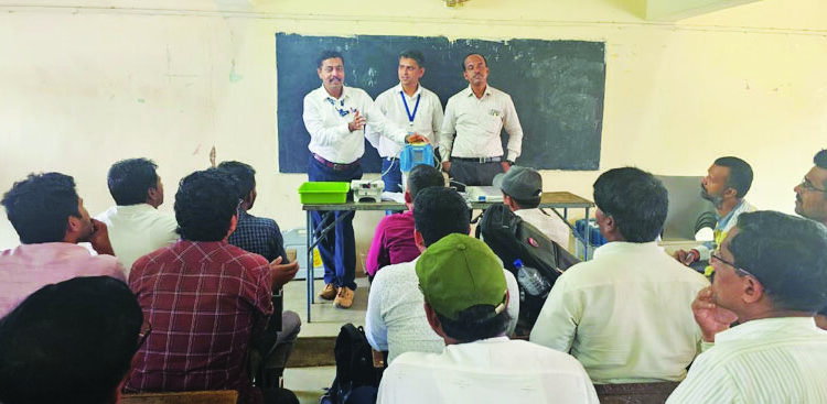 निवडणूक कर्मचार्‍यांना माणगाव येथे प्रशिक्षण