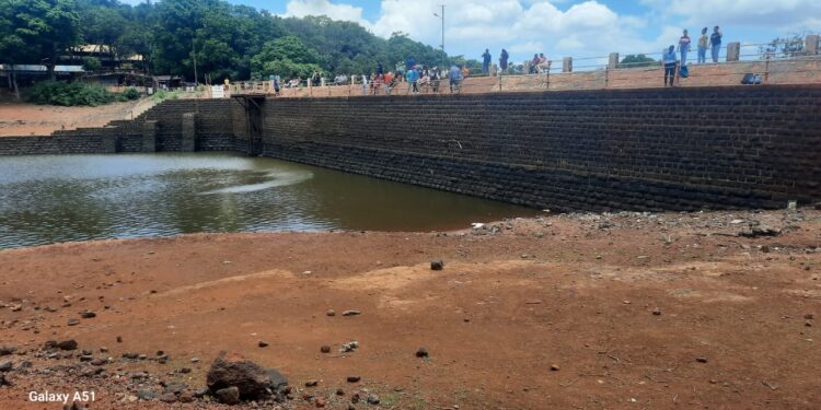 माथेरानमध्ये पाणीवाटपात दुजाभाव