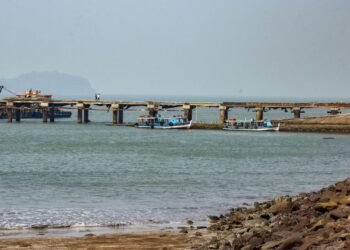 खोराबंदर जेट्टी पूर्णत्वाच्या मार्गावर