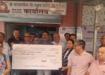 गोरक्षण संस्थेला रोटरी क्लबची मदत