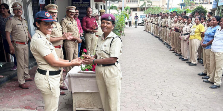 पनवेल पोलिसांतर्फे होमगार्डचा सत्कार