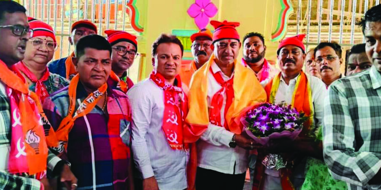 मविआ प्रचारकांचे जागोजागी स्वागत