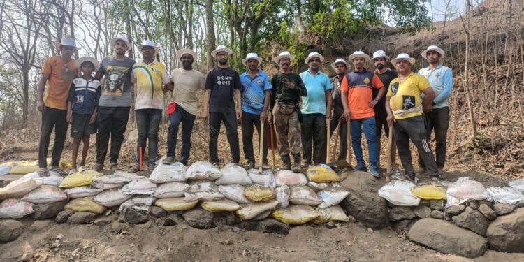 श्रमदान शिबीराचे आयोजन