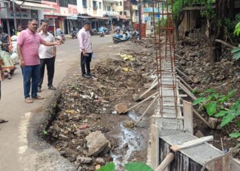 बस आगाराकडून अनधिकृत बांधकाम