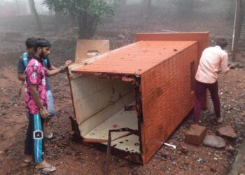 कृषीवलच्या दणक्याने वनविभागाला जाग