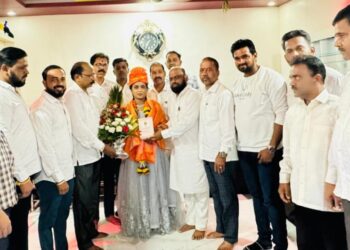 दीपाली पाटील यांची प्रशासकीय अधिकारी पदी निवड