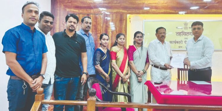 पुनर्वसित नवीन शेवा ग्रामस्थ न्यायाच्या प्रतीक्षेत