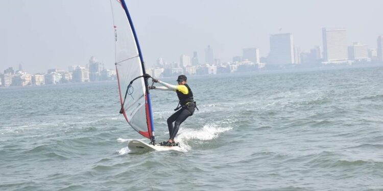 महाराष्ट्राच्या नाव्या, राजचा ‘सुवर्ण’ पराक्रम